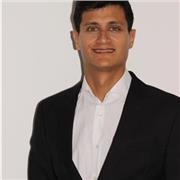 Físico con 4 años de experiencia en la rama de investigación con un amplio conocimiento de Física y Matemáticas. Experiencia previa dando clases y supervisando tesis de licenciatura y maestría en física